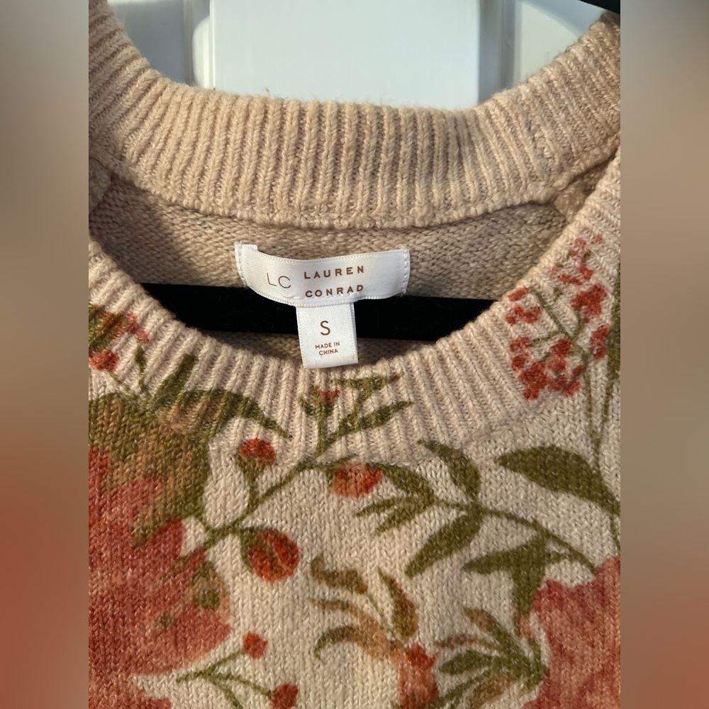 Lauren Conrad size S - Picture 2 of 3
